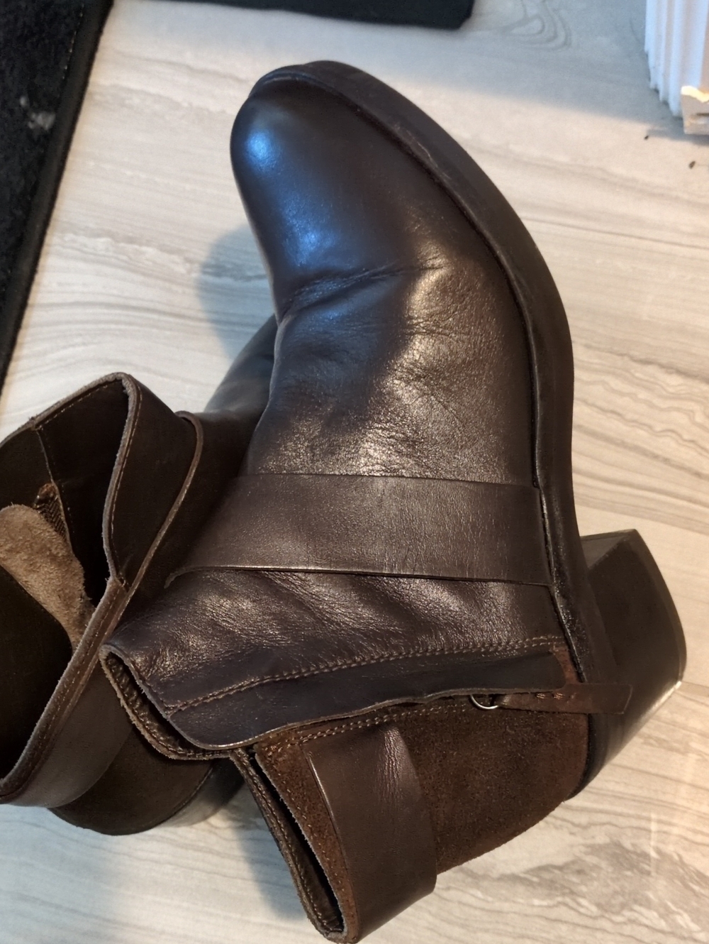 Geox Brown Leather Shoe Sole with 'Made in India' Detail